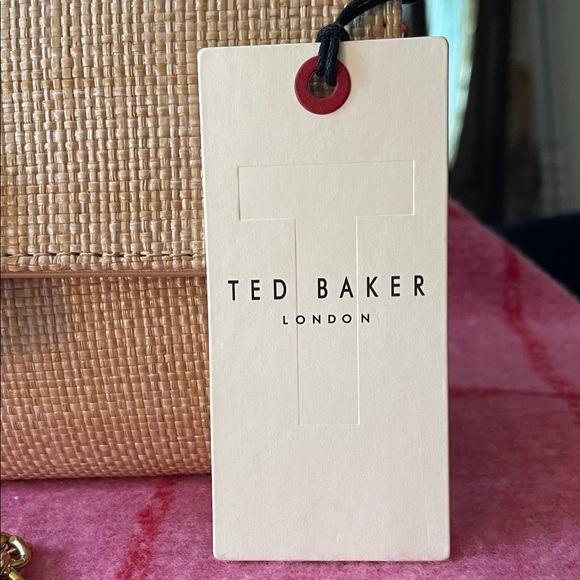 Ted Baker Beige Clutch with Gold Floral Clasp - Picture 3 of 13